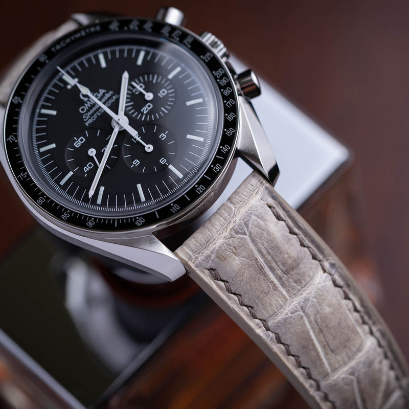 Himalaya Watch Strap & Grey hand-stitching